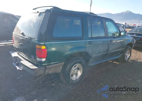 1996 Ford Explorer из США, поврежденный, VIN 1FMDU34X2TUB67807